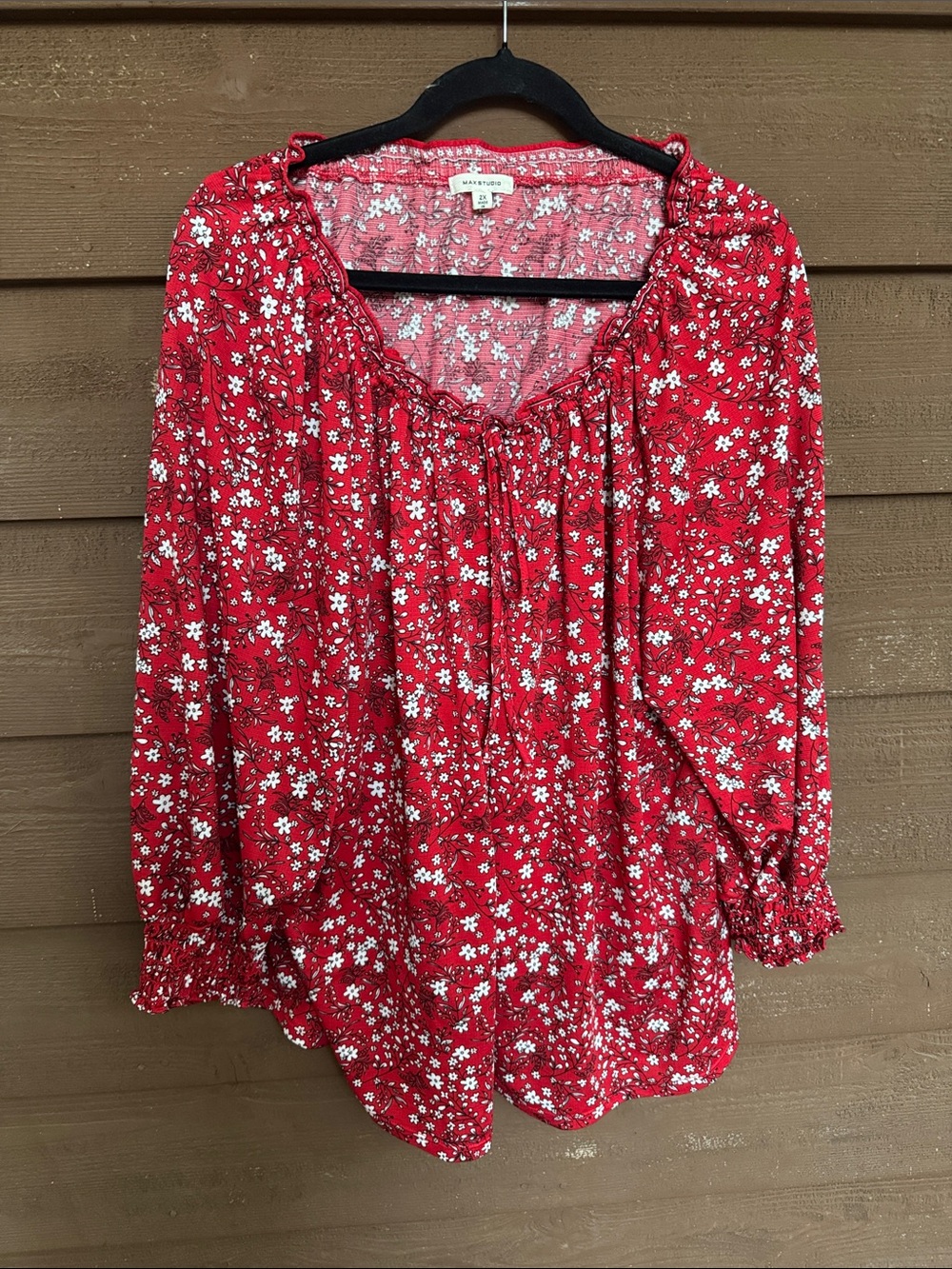 Max Studio Red Floral Peasant Top size 2X